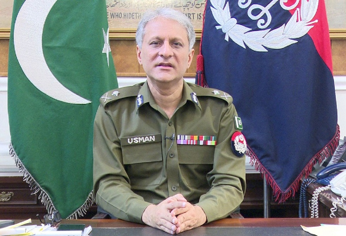 IGP pins new ranks to 38 promoted inspectors